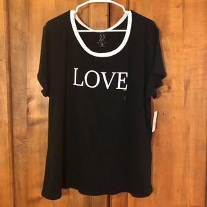 LOVE T-shirt